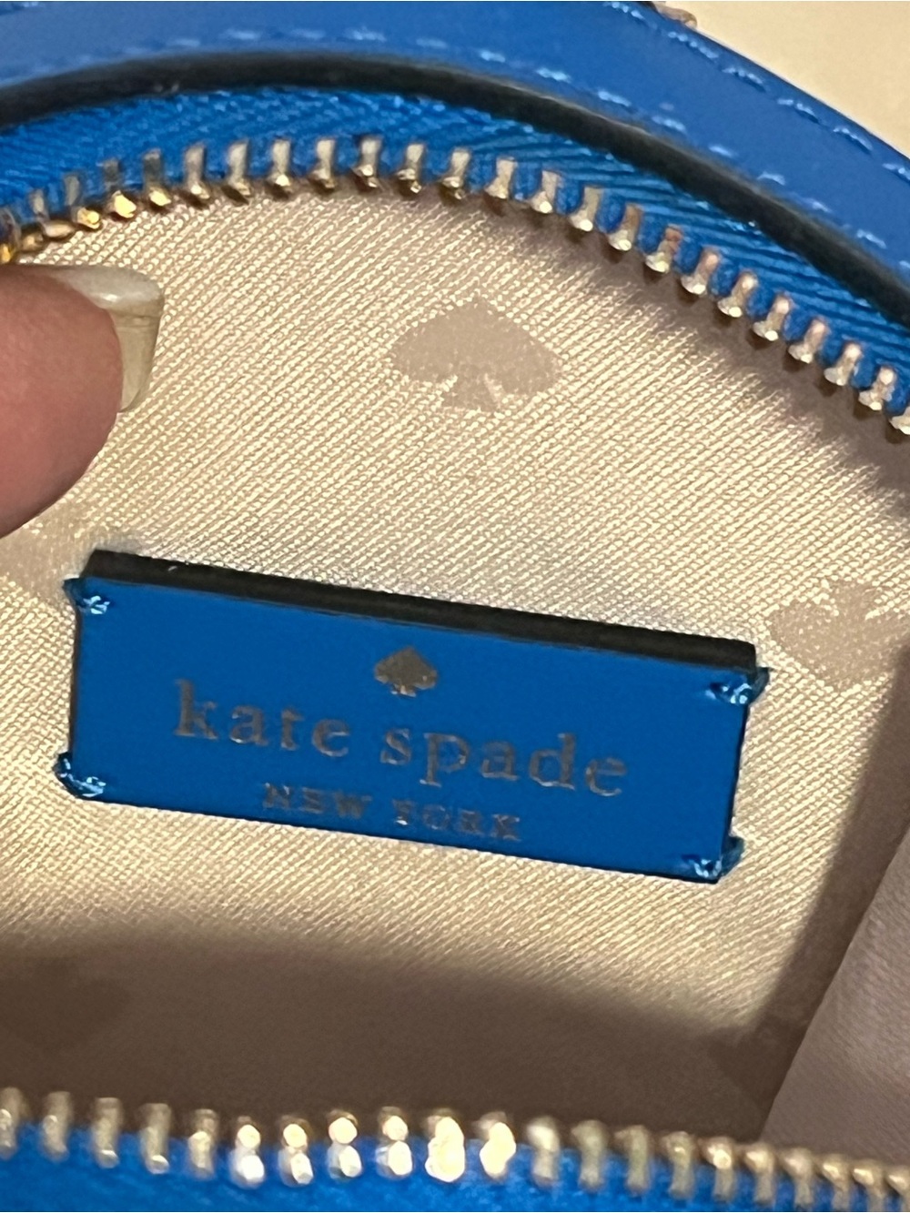 🪩 kate spade Blue & White Lifesaver Pool Float Coin Keyring - Picture 4 of 7